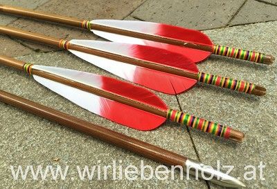 arrows made from bamboo, cedar wood arrows, carbon arrows, bamboo arrows, fancy fletching, colorful, self nock