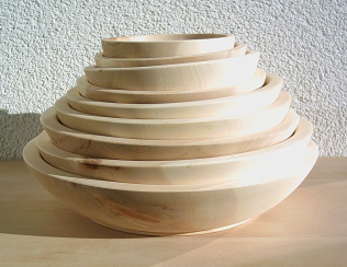 Wooden bowl various diameters